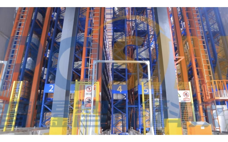 托盤式堆垛機(jī)立庫